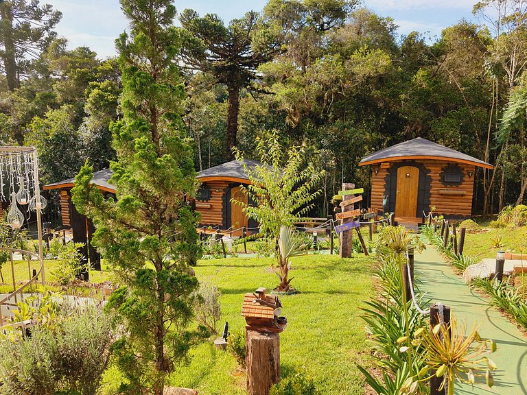 Cabana com hidromassagem no deck e linda vista para mata | T